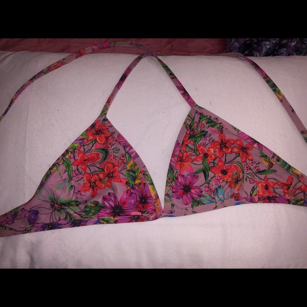 Jolyn triangle tie back top